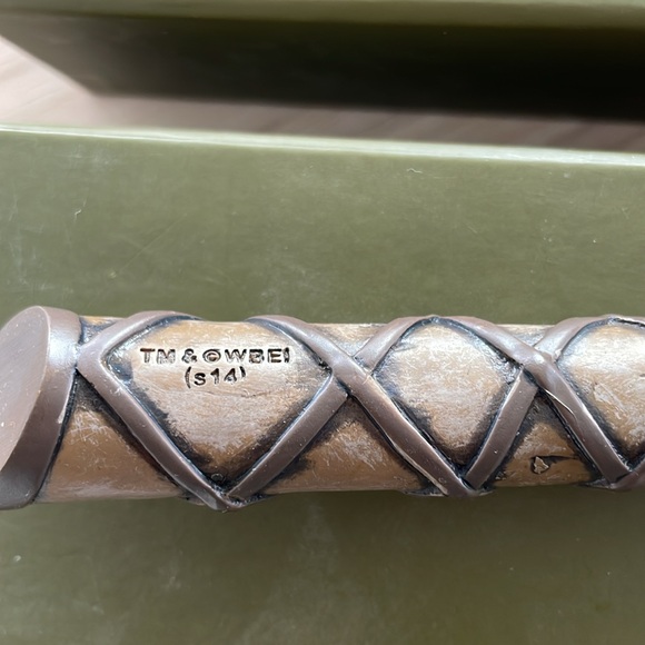 Wand Ollivanders bought at Universal Studios, Orlando. - Picture 5 of 6